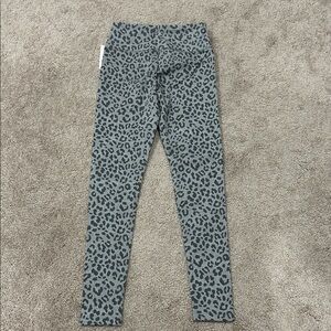 Jenni Grey Leopard-Print Leggings